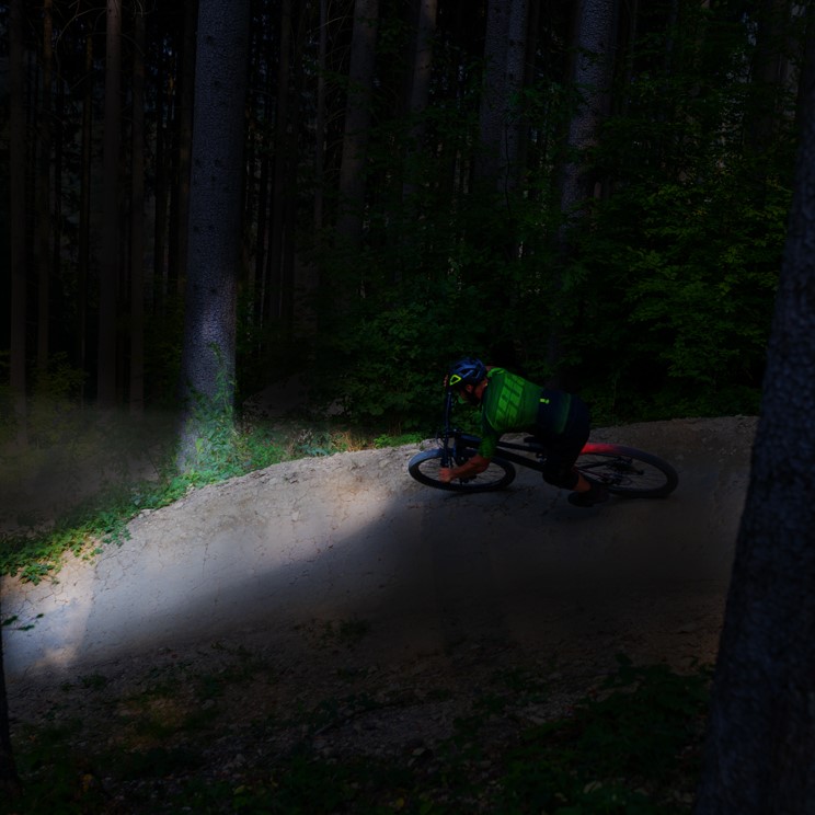 How to choose the right bike light